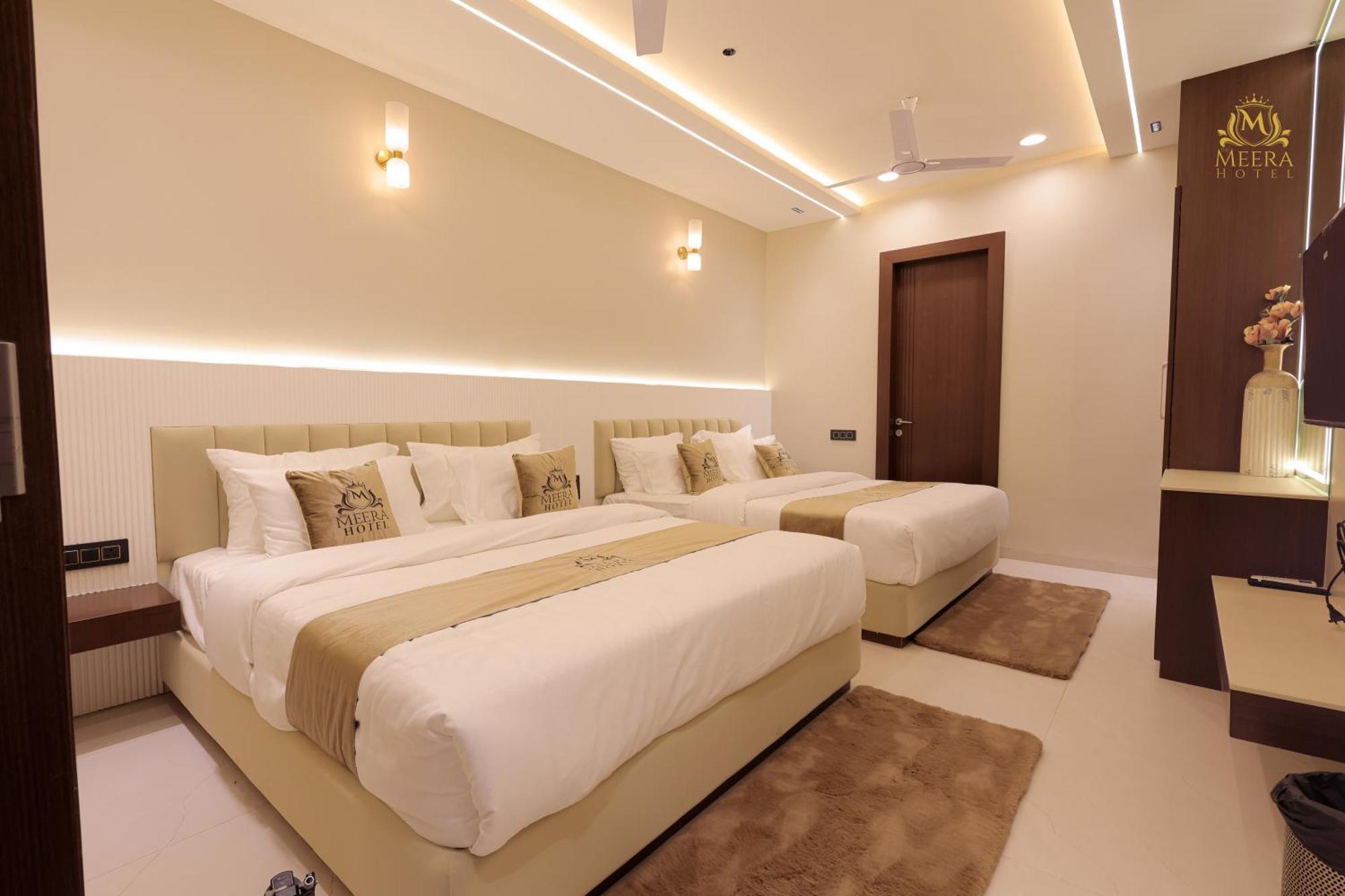 The Meera Hotel Ujjain Εξωτερικό φωτογραφία