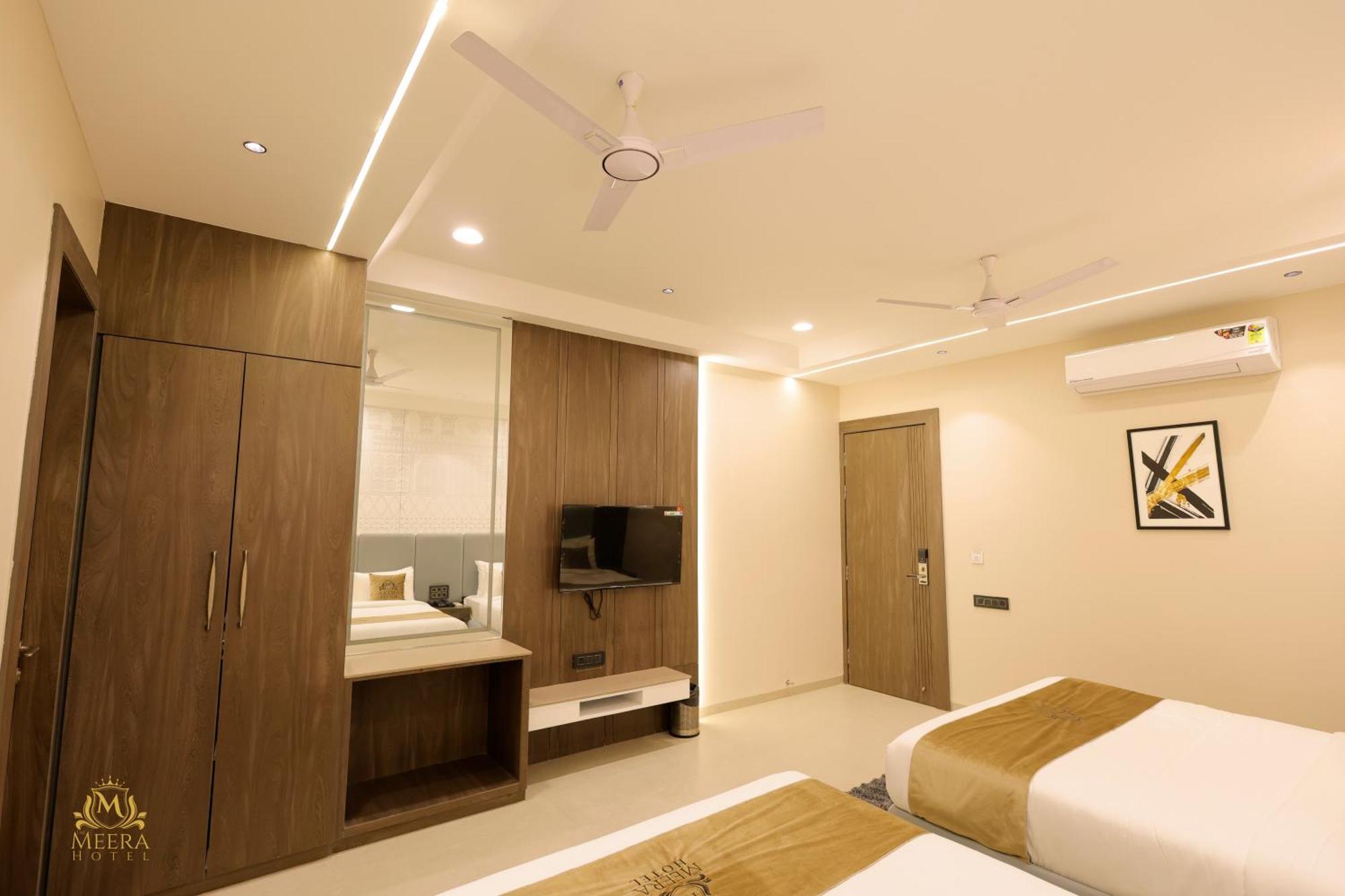The Meera Hotel Ujjain Εξωτερικό φωτογραφία