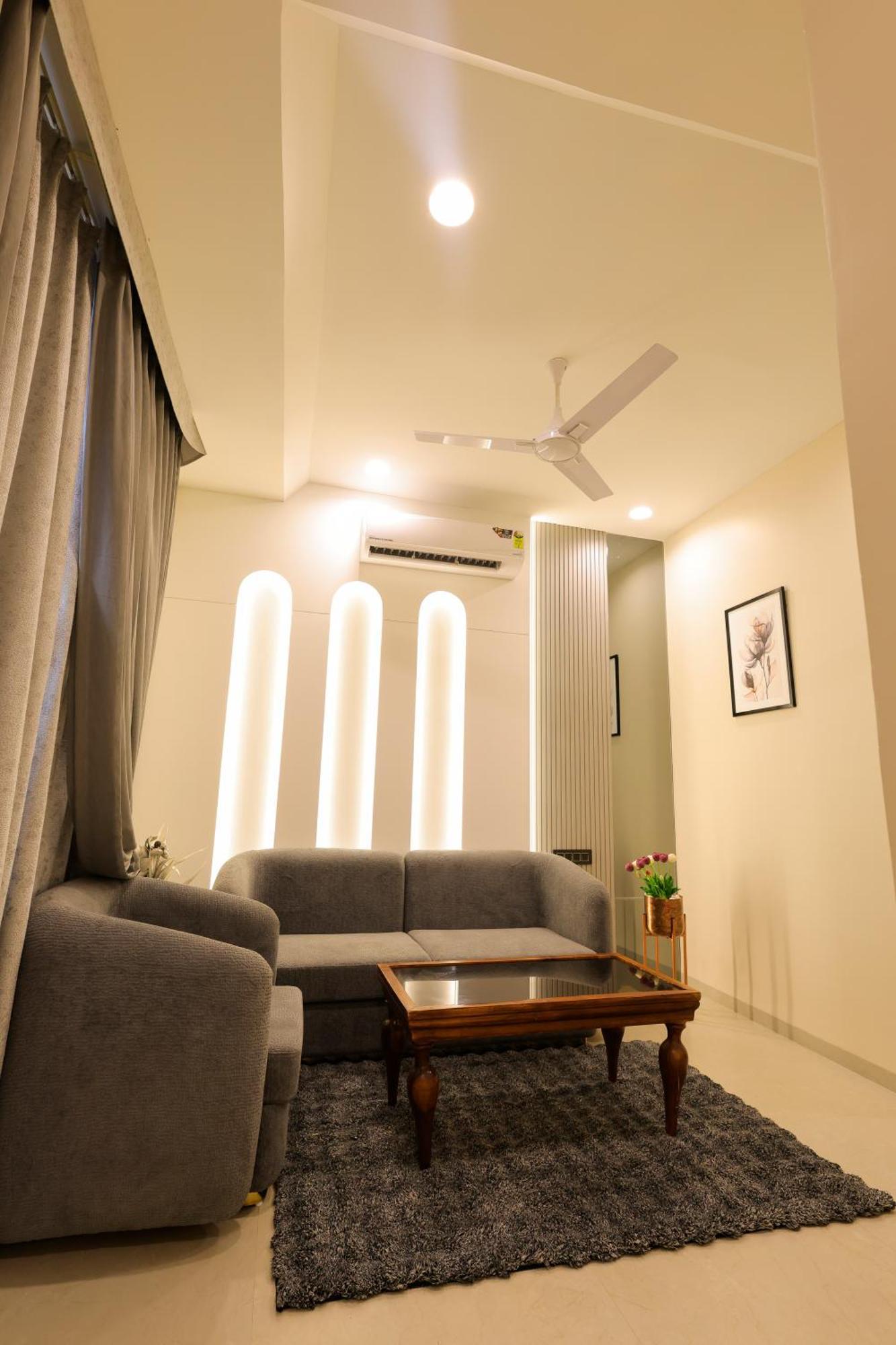 The Meera Hotel Ujjain Εξωτερικό φωτογραφία